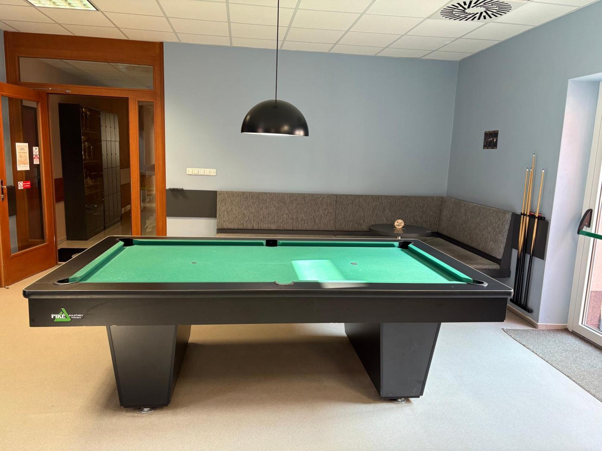 Hotel Opera Jaromerice nad Rokytnou Экстерьер фото